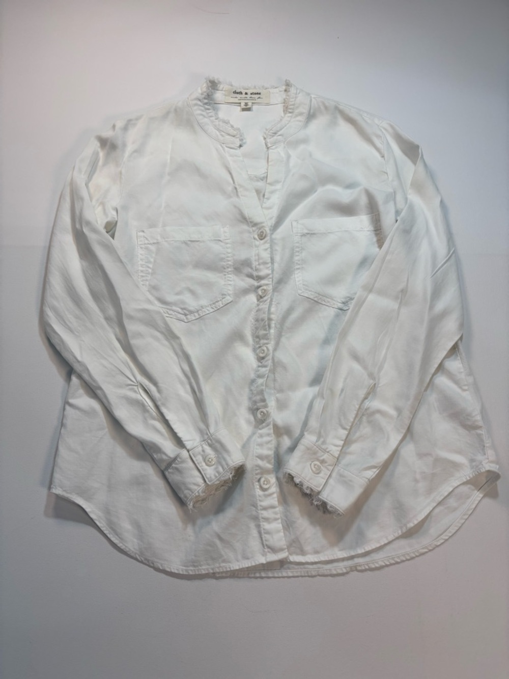 Anthropologie Cloth & Stone White Frayed-Edge Botton Up